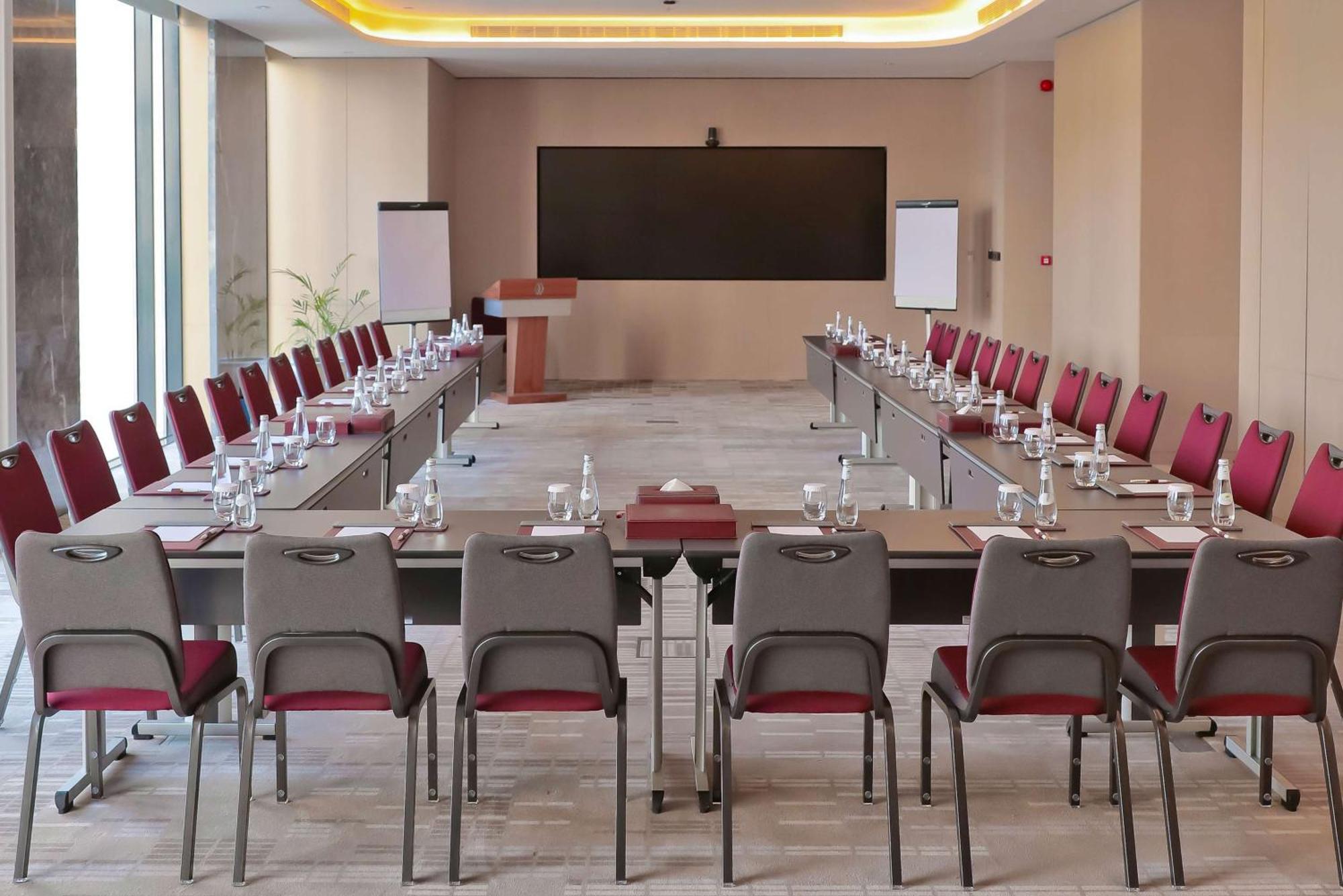 Mansard Riyadh, A Radisson Collection Hotel Exterior foto Meeting room